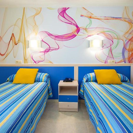 Hotel Servigroup Rialto Benidorm Rom bilde