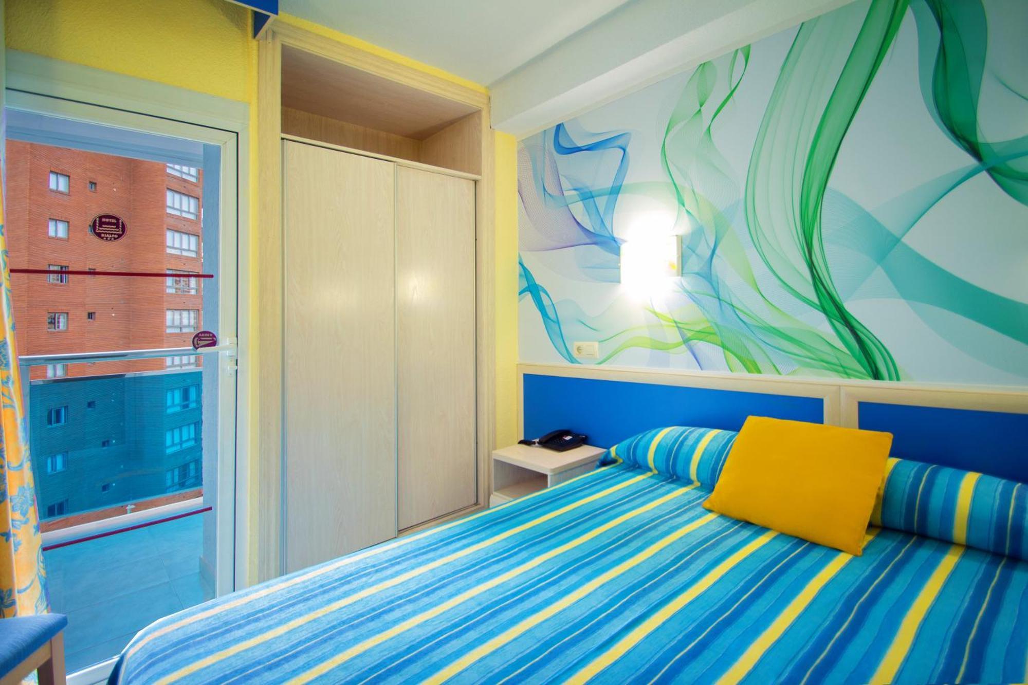 Hotel Servigroup Rialto Benidorm Rom bilde