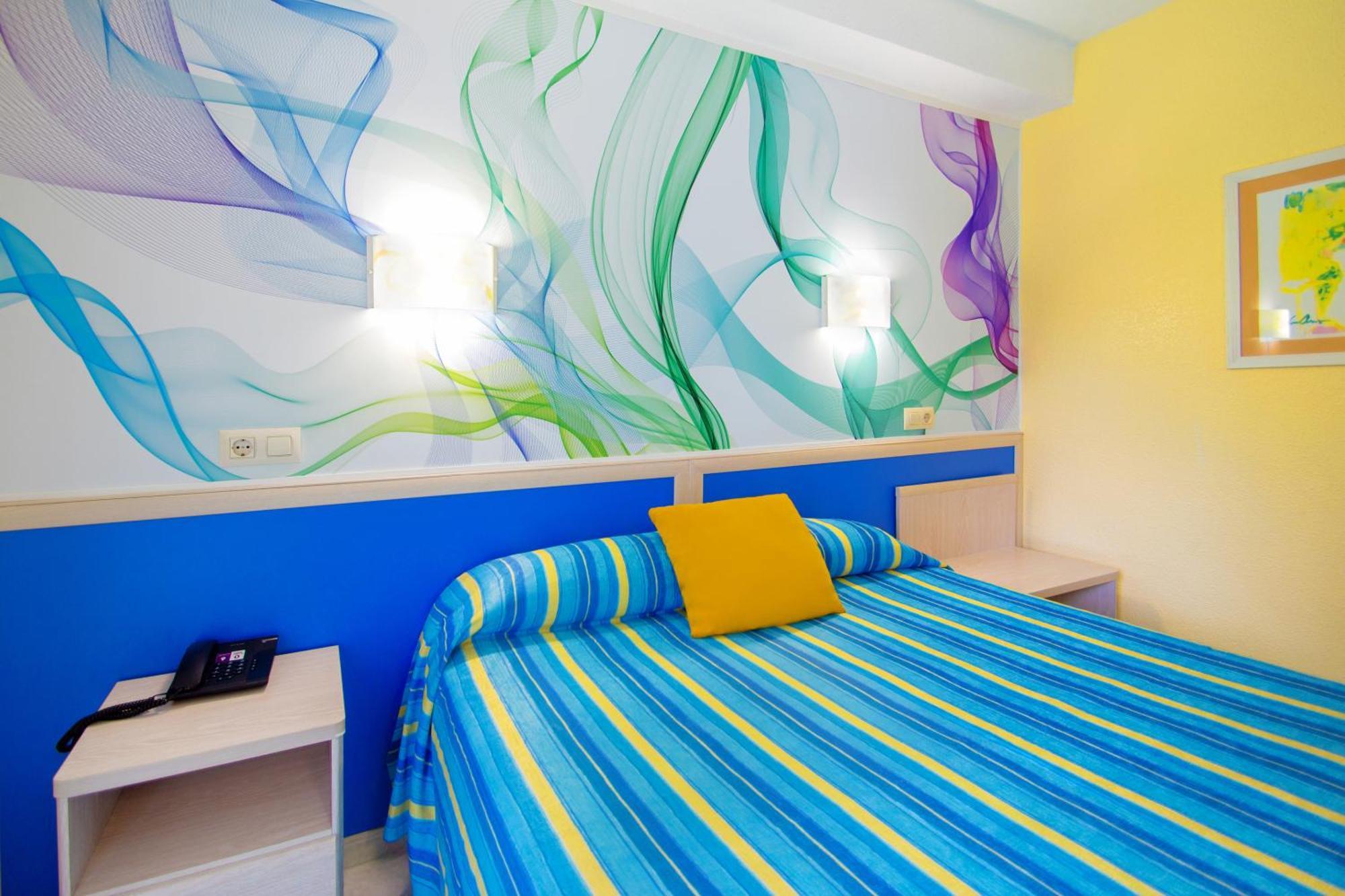 Hotel Servigroup Rialto Benidorm Rom bilde